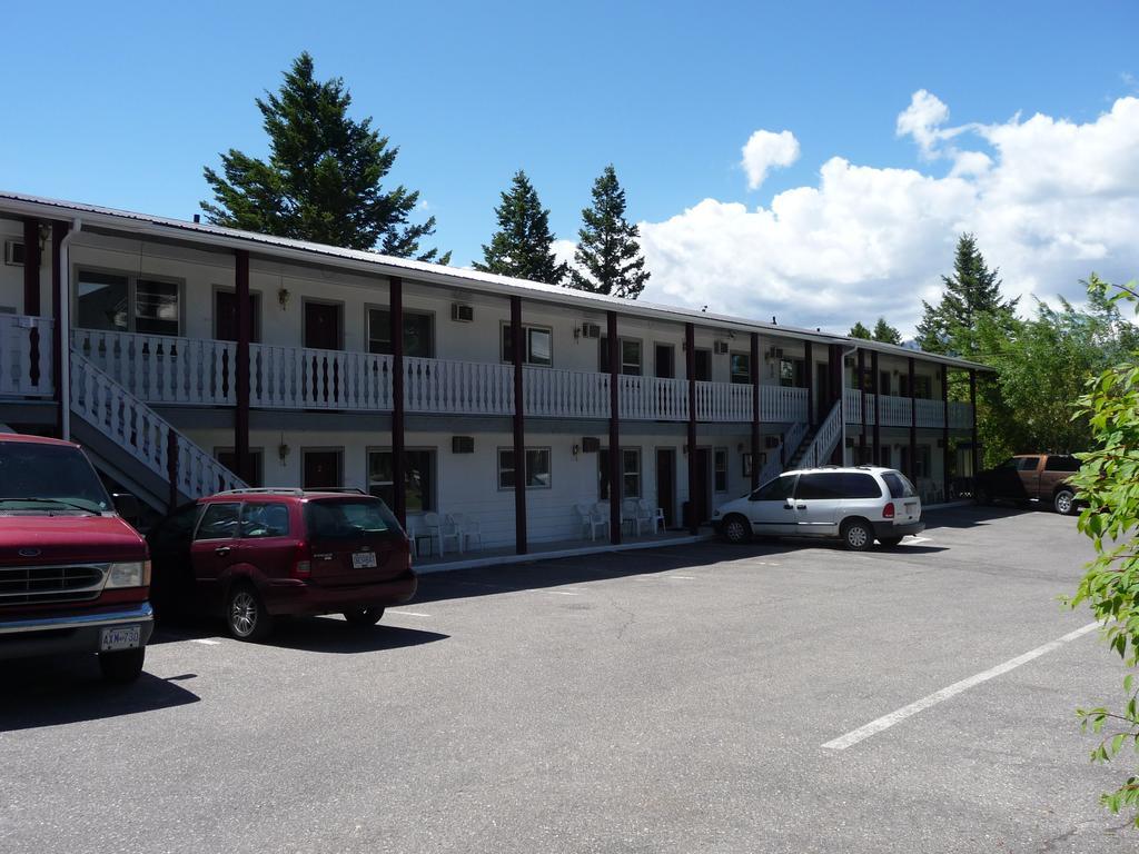 Mountain Springs Motel Radium Hot Springs Exterior foto